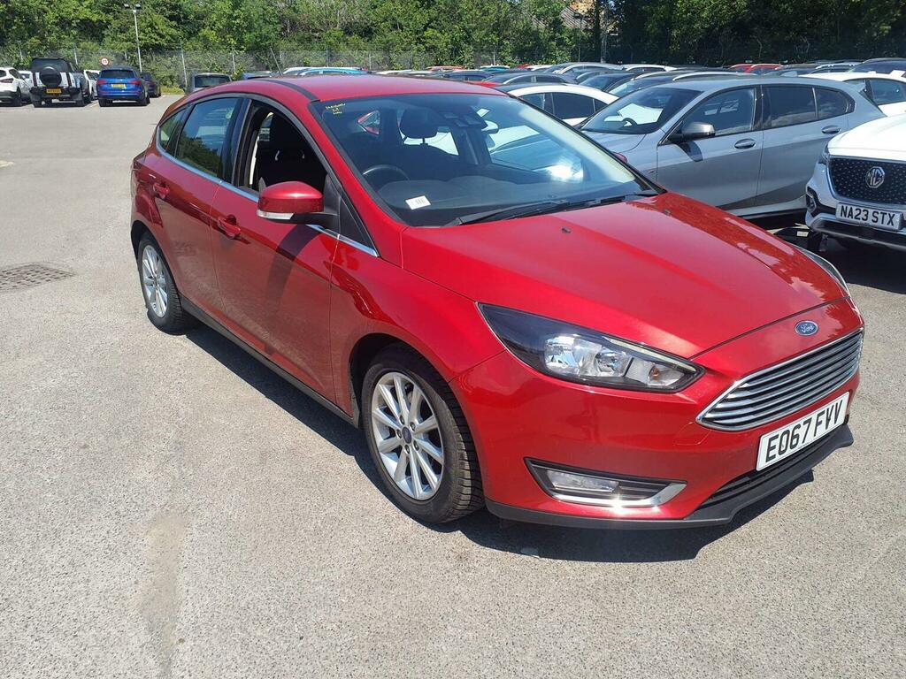 Ford Focus 1.5 Tdci Titanium Euro 6 Ss Red