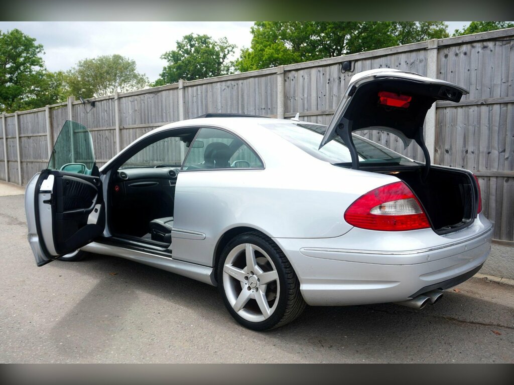 Mercedes-Benz CLK Black #13