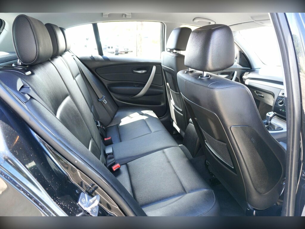 BMW 1 Series Black #8