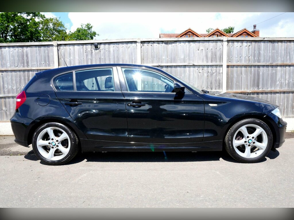 BMW 1 Series Black #25