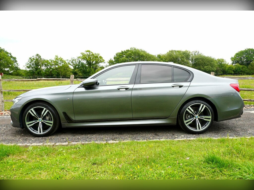 BMW 7 Series Black #39