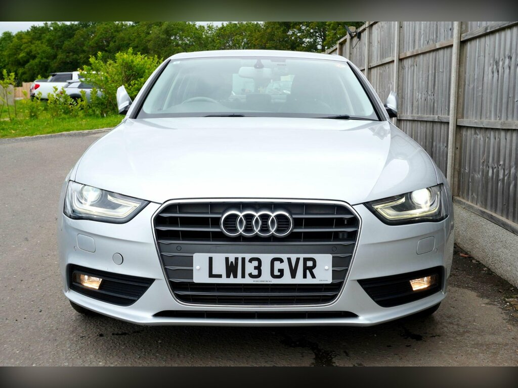 Audi A4 2.0 Tfsi Se Saloon Multitronic Euro 5 Silver #4