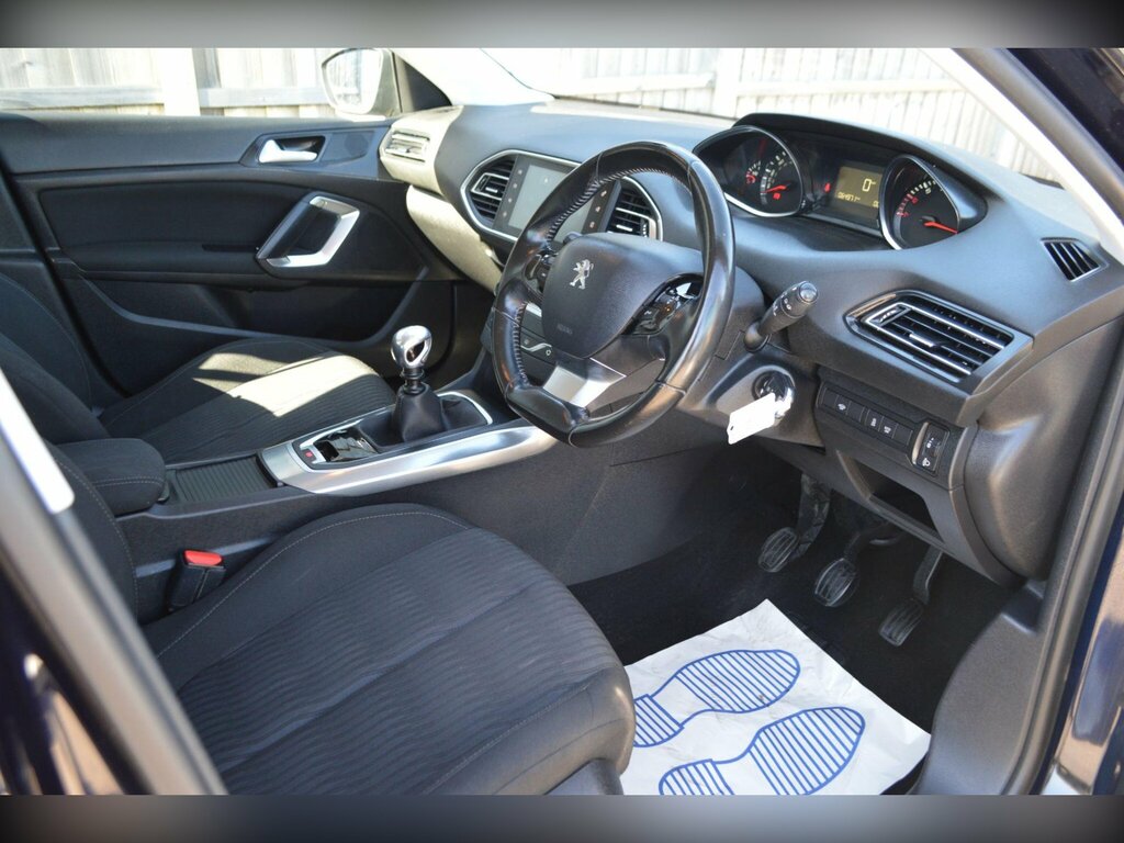 Peugeot 308 Active Grey #15