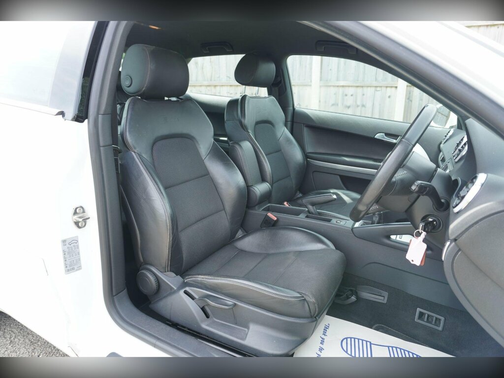 Audi A3 1.4 Tfsi Sportback Euro 5 Ss Black #10