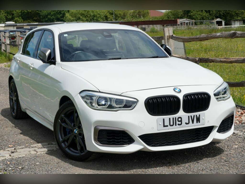 BMW 1 Series 3.0 M140i Shadow Edition Hatchback White