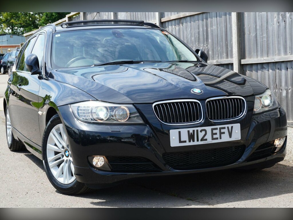 BMW 3 Series 3.0 325I Se Touring Steptronic Euro 5 Black #3