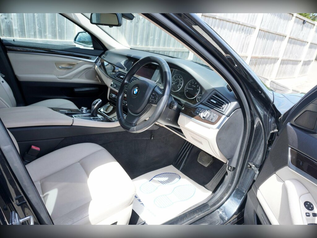 BMW 5 Series M Sport Grey #15