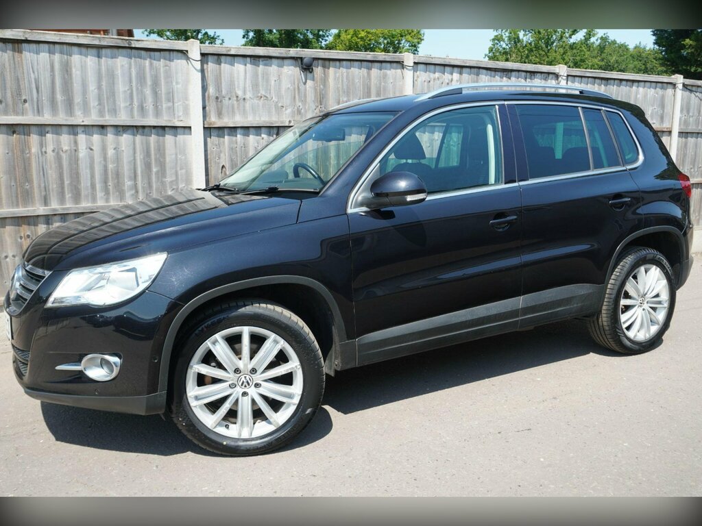 Volkswagen Tiguan 2.0 Tdi Bluemotion Tech Black #23