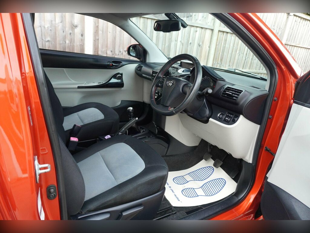 Toyota IQ 1.0 Vvt-i 2 Euro 5 Orange #2