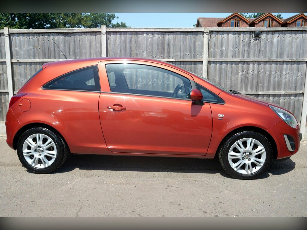 Vauxhall Corsa 1.2 16V Energy Euro 5 Ac Red #20