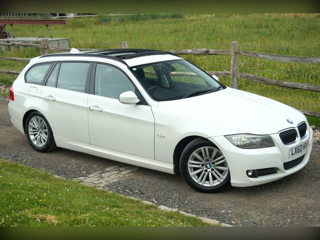 BMW 3 Series 320I M Sport Touring White #23