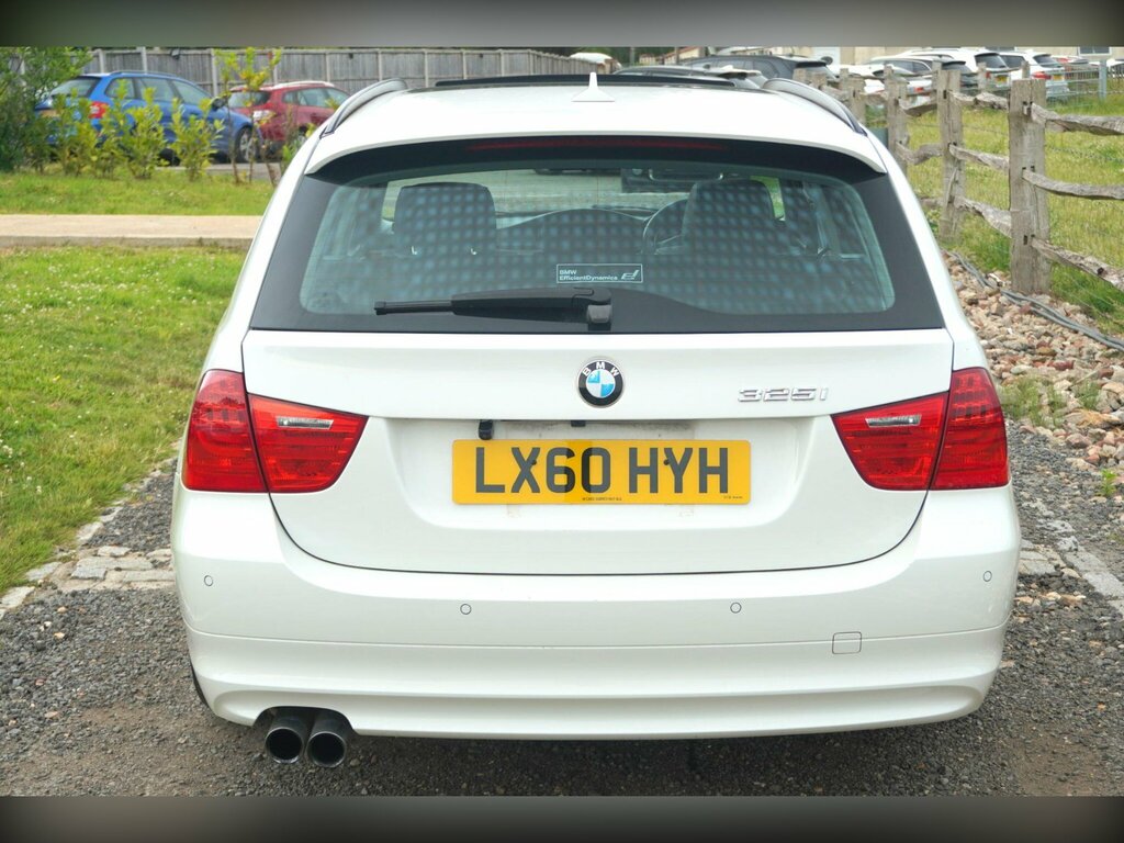 BMW 3 Series 320I M Sport Touring White #13