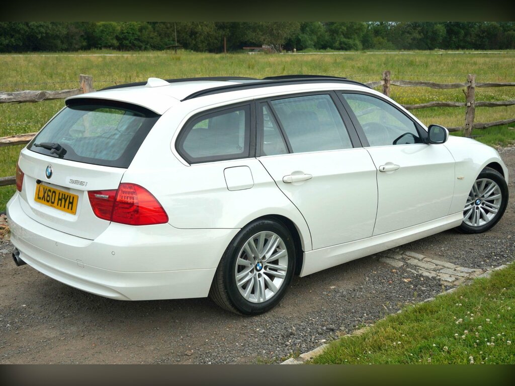 BMW 3 Series 320I M Sport Touring White #21