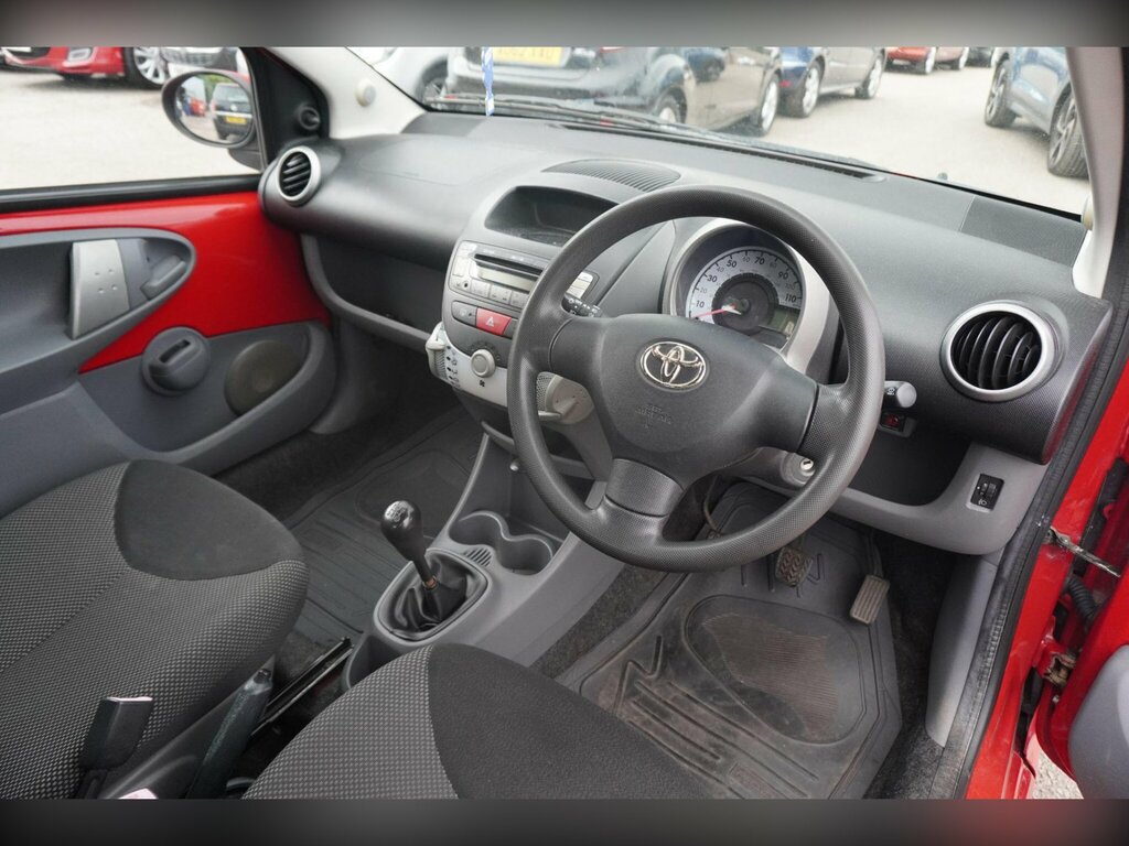 Toyota Aygo 1.0 Vvt-i Platinum Hatchback Silver #7