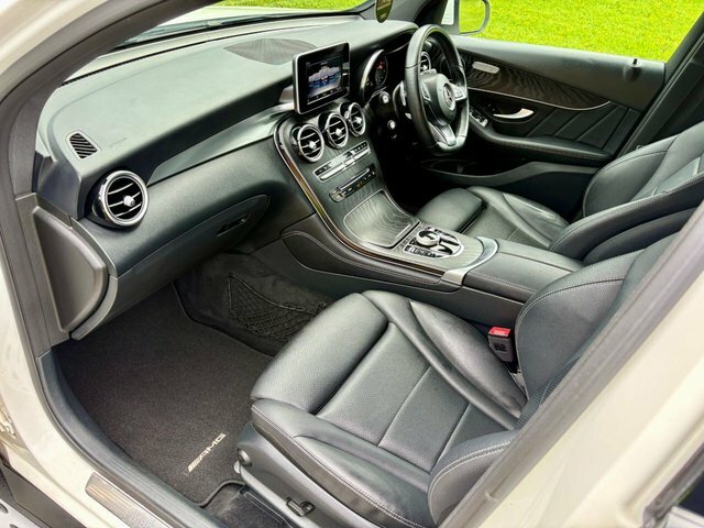 Mercedes-Benz GLC Class Glc 300 Amg Line Premium D 4Matic Silver #11