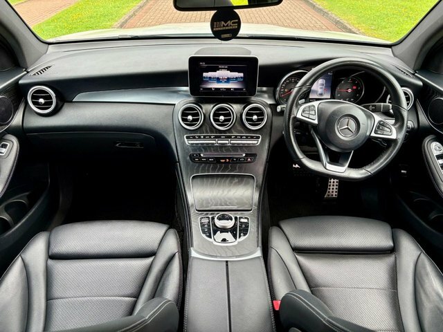 Mercedes-Benz GLC Class Glc 300 Amg Line Premium D 4Matic Silver #13