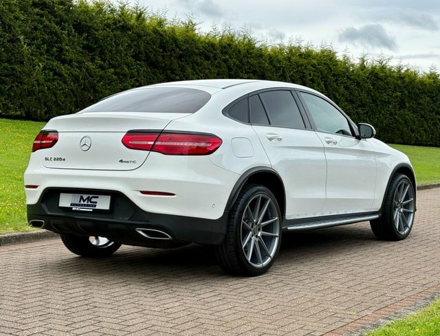 Mercedes-Benz GLC Class 2.1 Glc220d Amg Line White #3
