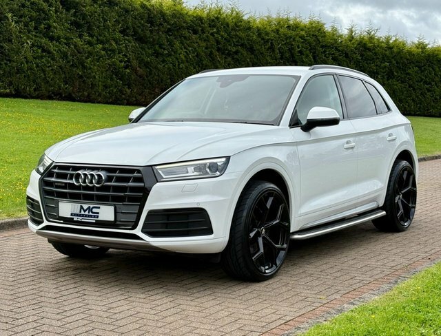 Audi Q5 2.0 Tdi 40 Sport White #2