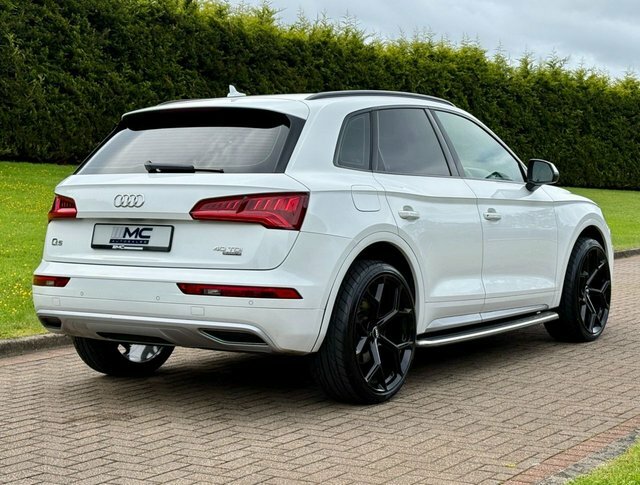 Audi Q5 2.0 Tdi 40 Sport White #3
