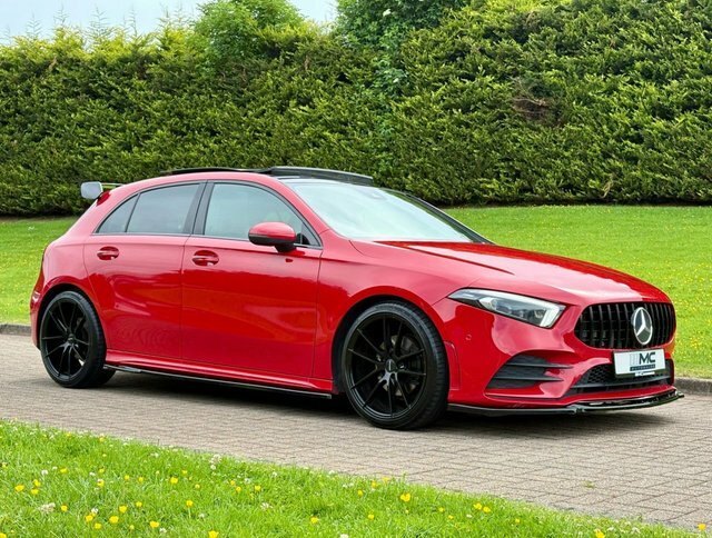 Mercedes-Benz A Class 1.5 A180d Amg Line Red #5