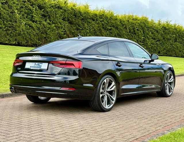 Audi A5 2.0 Tdi Sport Sportback Black #3