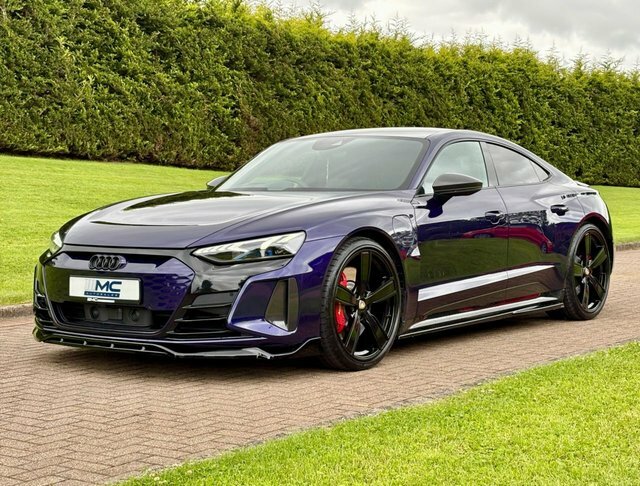 Audi Rs E-Tron Gt 93.4Kwh Carbon Black Saloon Black #2