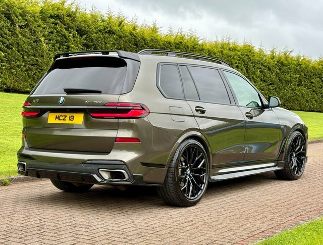 BMW X7 3.0 40D Mht M Green #3