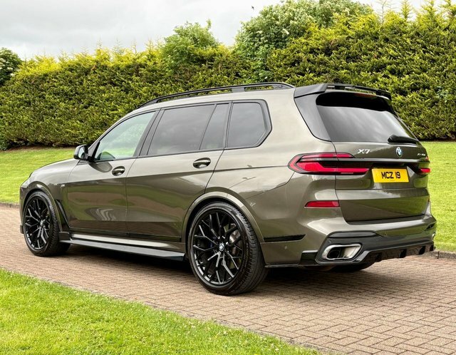 BMW X7 3.0 40D Mht M Green #4