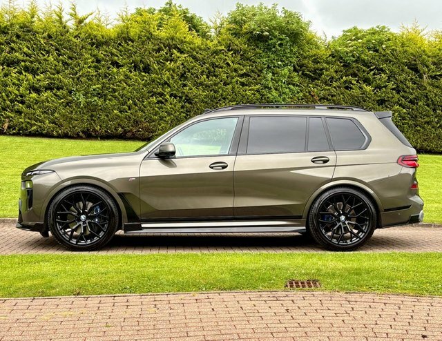 BMW X7 Xdrive M60i Step #9