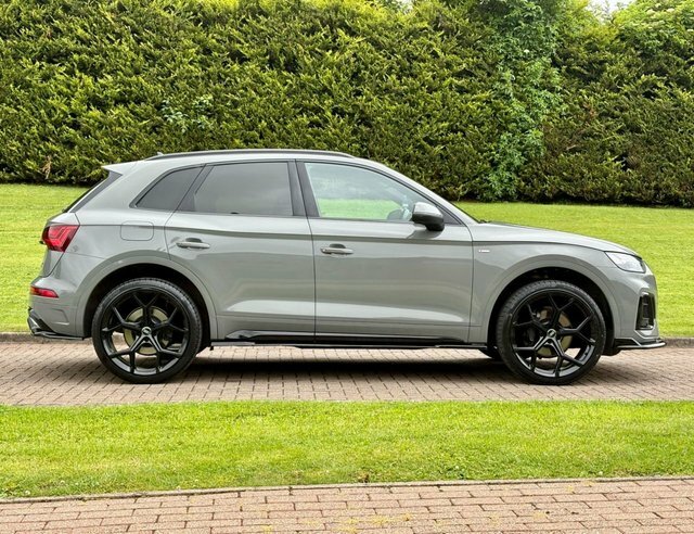 Audi Q5 Competition Black #7
