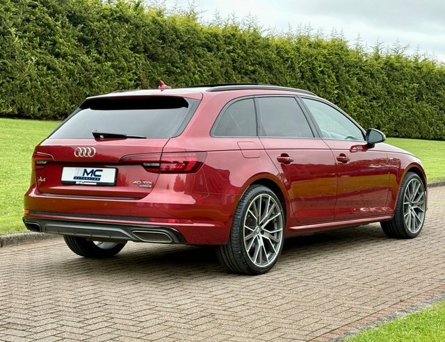 Audi A4 Avant 2.0 Tdi 40 S Red #3