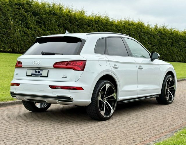 Audi Q5 2.0 Tdi S Line White #3