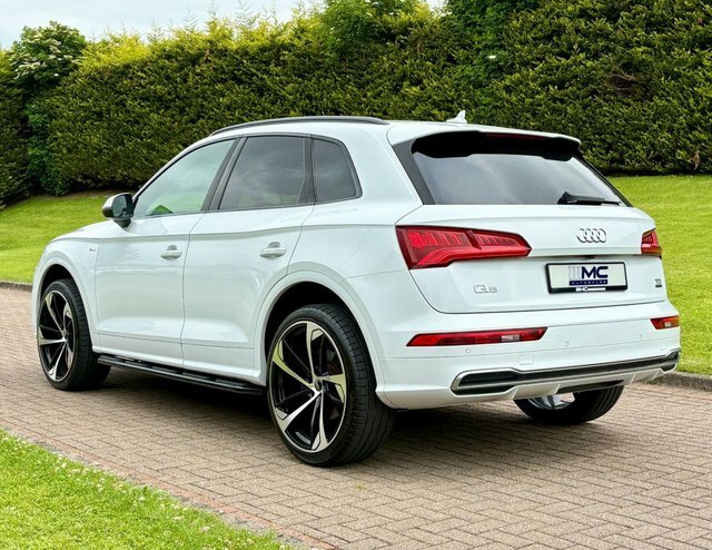 Audi Q5 2.0 Tdi S Line White #4