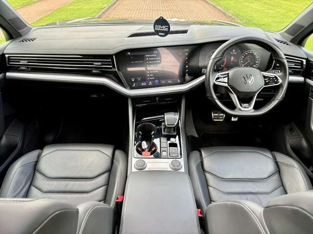 Volkswagen Touareg 3.0L V6 Black Edition Tsimega Specification Grey #13