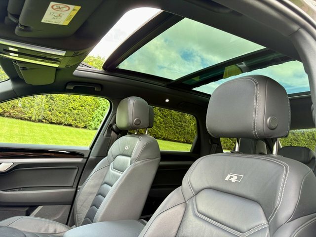 Volkswagen Touareg 3.0L V6 Black Edition Tsimega Specification Grey #12