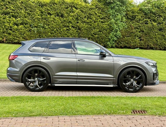 Volkswagen Touareg 3.0L V6 Black Edition Tsimega Specification Grey #7