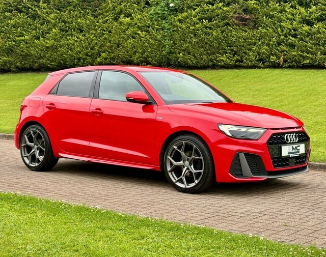 Audi A1 1.0 Tfsi 30 S Red #5