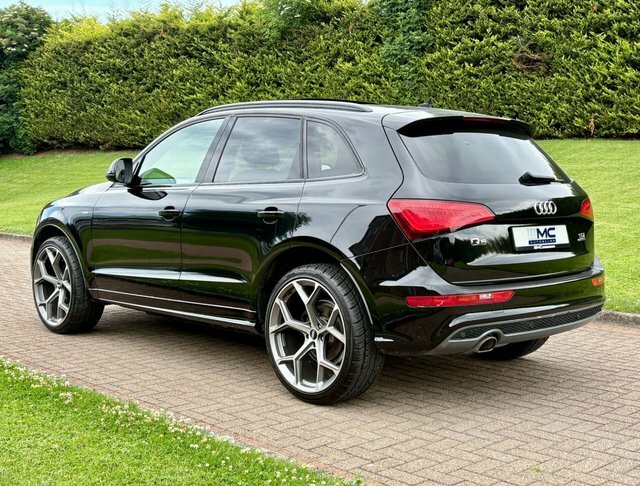 Audi Q5 2.0 Tdi S Line Black #4