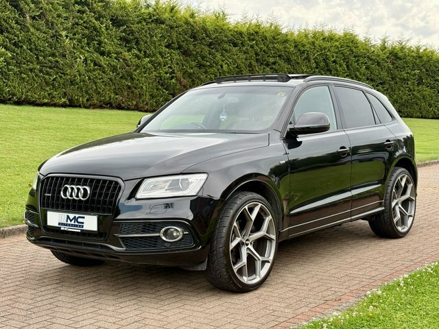 Audi Q5 2.0 Tdi S Line Black #2