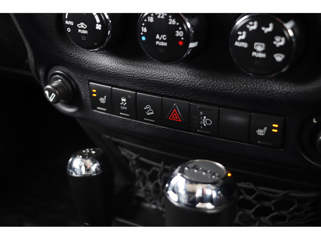 Jeep Wrangler V6 Rubicon Unlimited Black #3