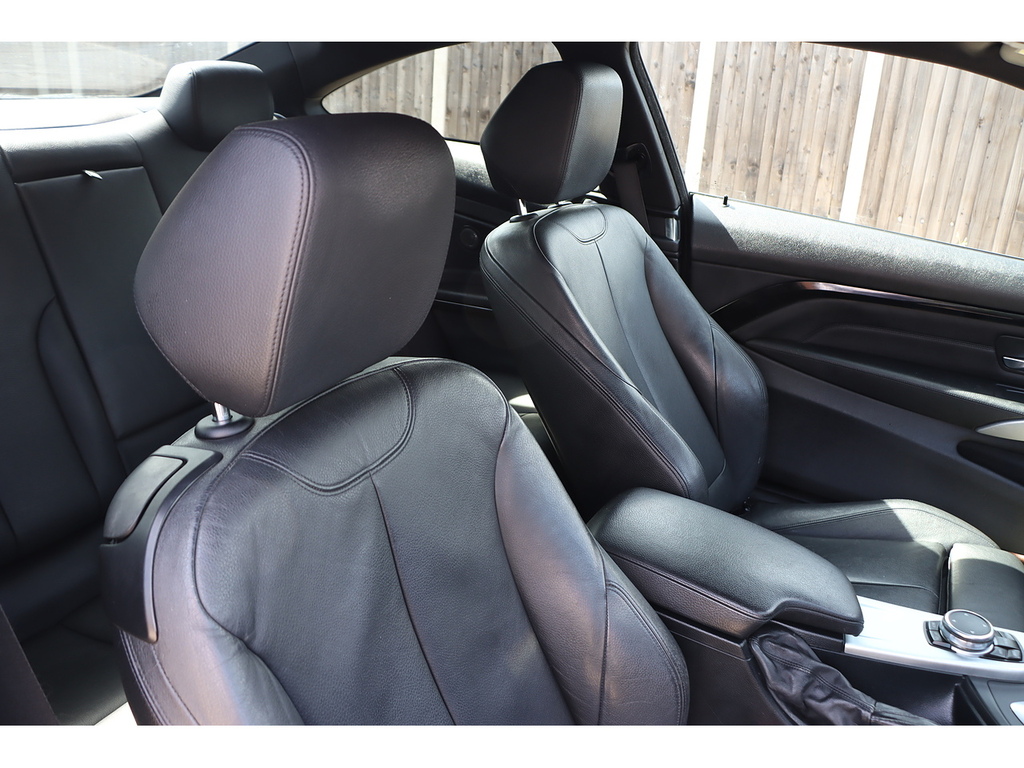 BMW 4 Series 420I M Sport LV17EXZ Blue #2