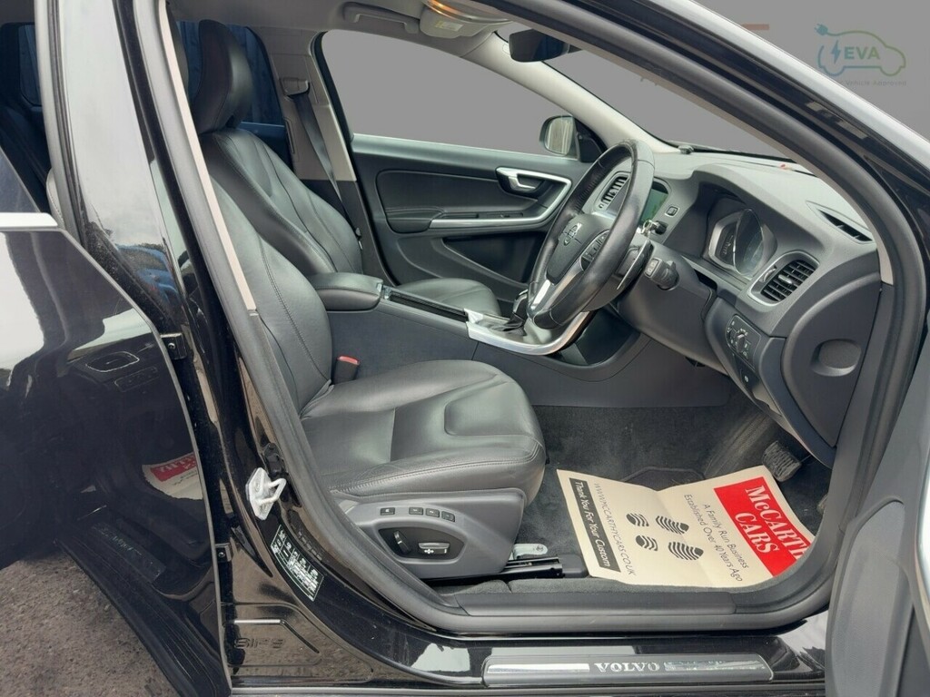 Volvo V60 D5 Twin Engine Blue #32