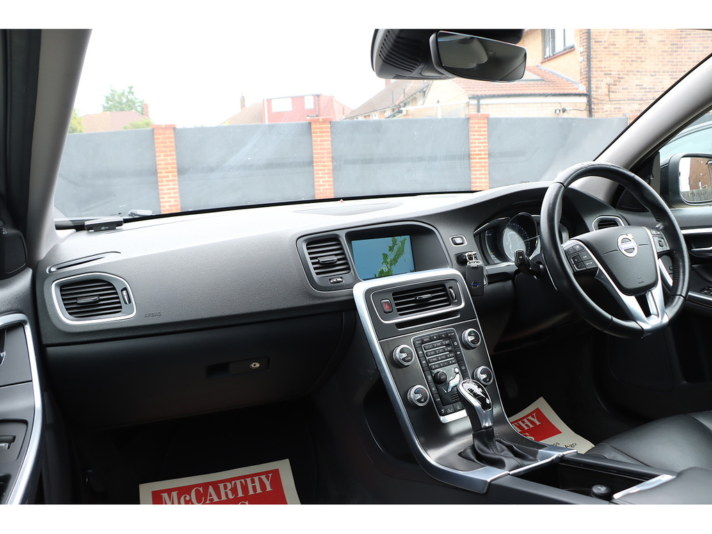 Volvo V60 D5 Twin Engine Blue #24