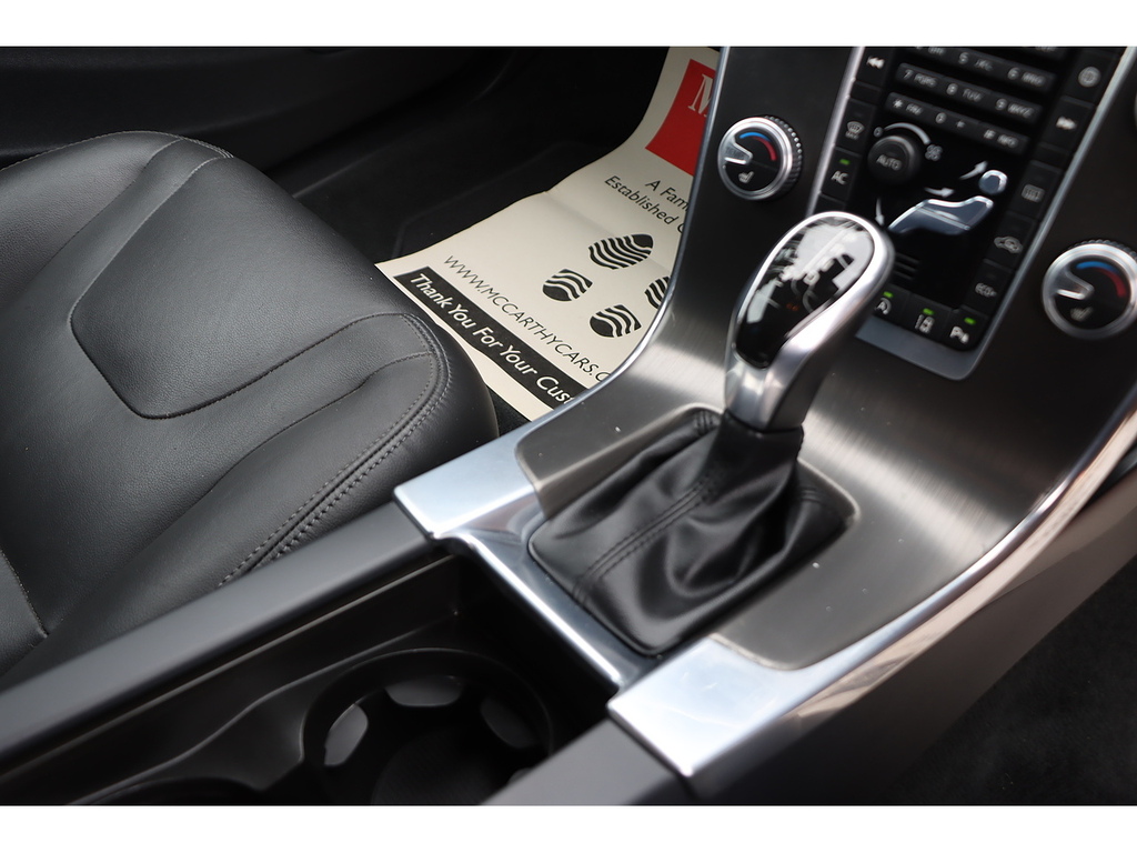 Volvo V60 D5 Twin Engine Blue #27