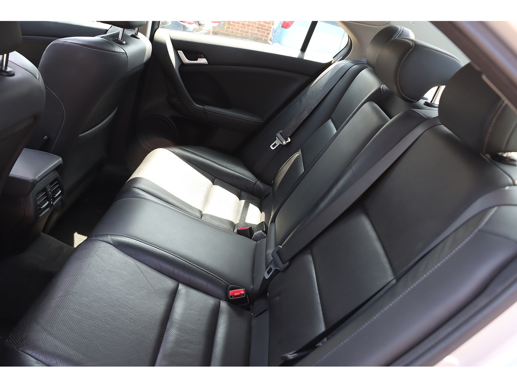 Honda Accord 2.2 I-dtec Es Gt Silver #30
