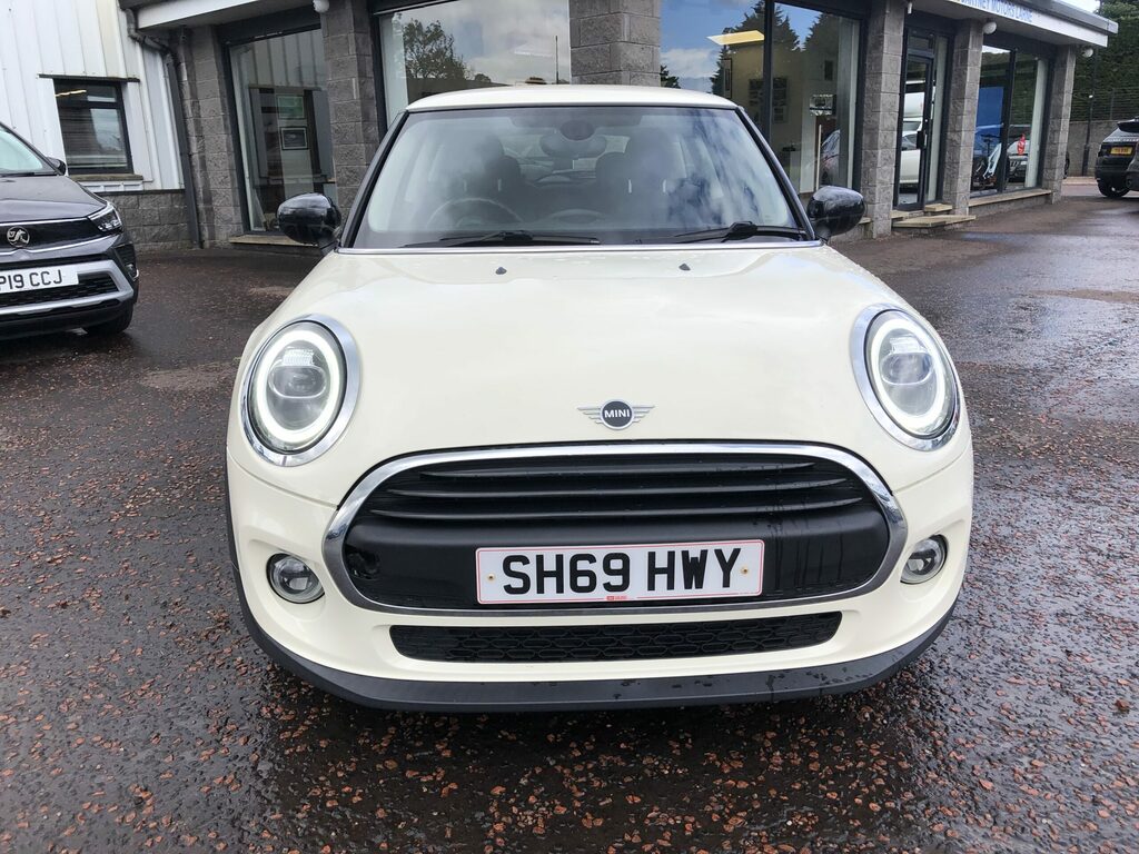 Mini Hatch 1.5 One Classic II White #2