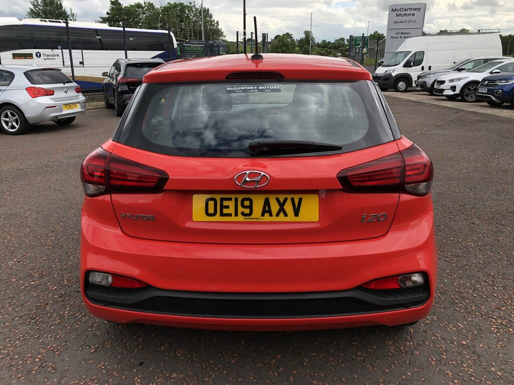 Hyundai I20 1.2 Mpi Se Red #5