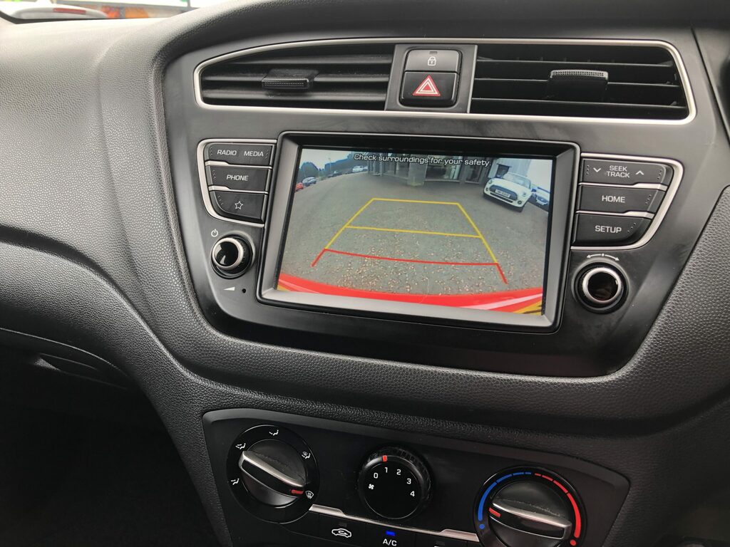 Hyundai I20 1L Premium Nav White #11