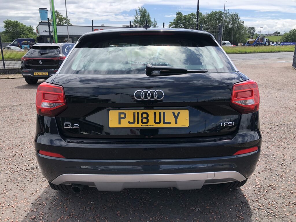 Audi Q2 1.0 Tfsi Sport Black #5