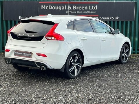 Volvo V40 2.0 T2 R-design NC19HYK White #5
